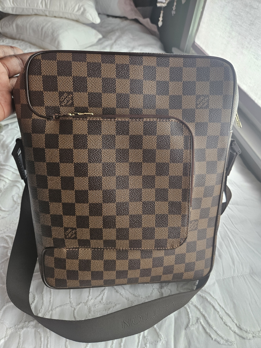 Louis Vuitton Damier Ebene Checkerboard Brown Crossbody Laptop Bag Men Or Women